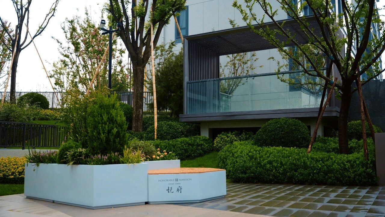 81f92863b9d3a7091bf5f37c8b246739